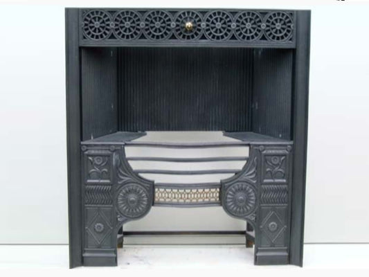 040 Late 19th Century Arts & Crafts Register Grate