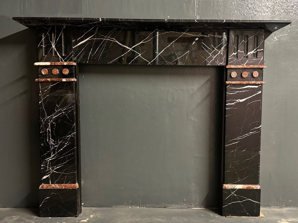 046 Original Victorian Cihigue Black Polished Marble Fireplace